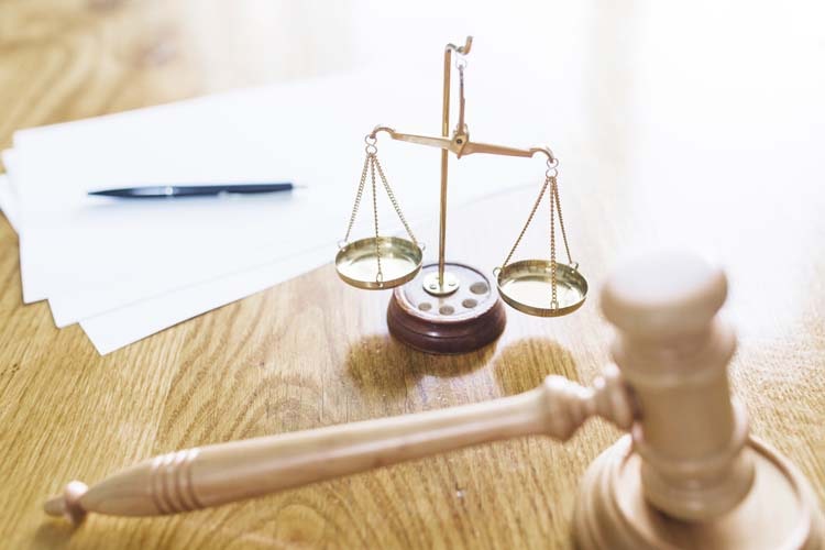 تحلیل فقهی و حقوقی قرارداد پیش فروش آپارتمان با  تاملی بر انواع بیع